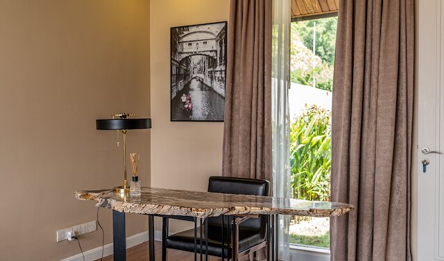 ホワイトモンキーヴィラ - プライベートプール＆ジャクージ