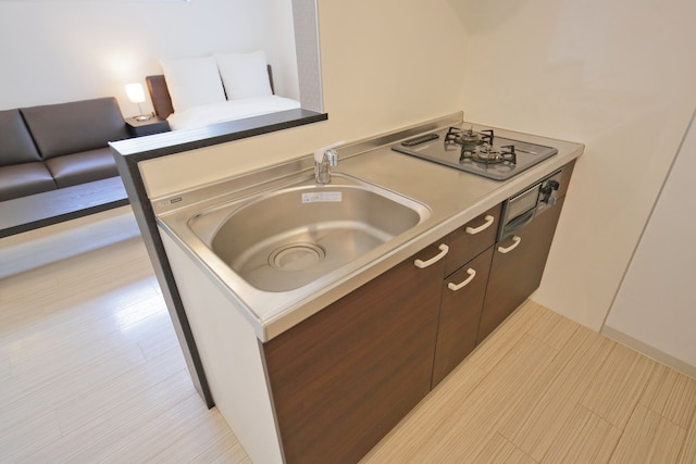 グランドゥース 西中島