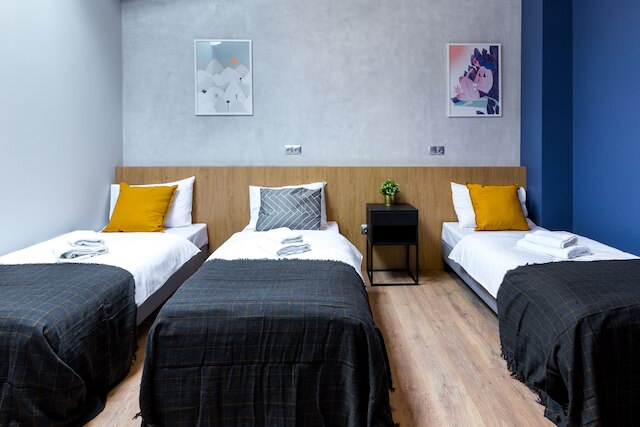 フレンドハウス アパートメンツ ズゥスカ 7