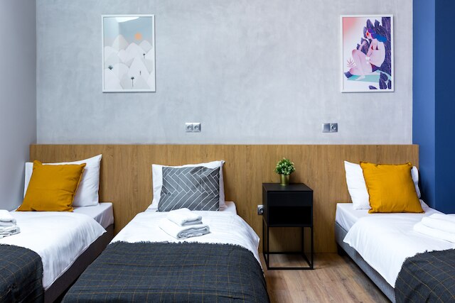 フレンドハウス アパートメンツ ズゥスカ 7