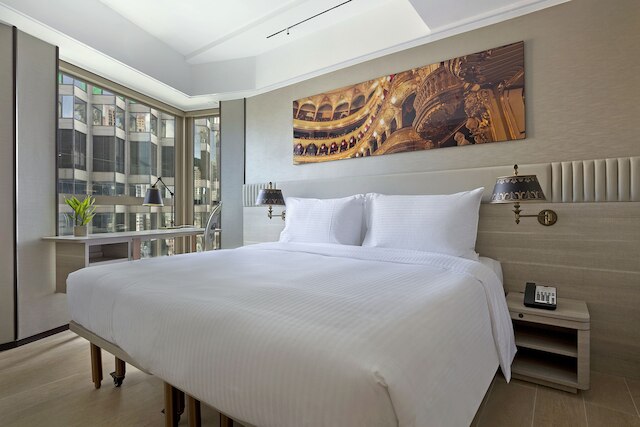 ホテル アレクサンドラ (歴山酒店)