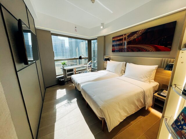 ホテル アレクサンドラ (歴山酒店)