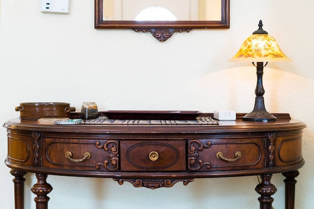 アーティザン ビクトリアン スペーシャス バックヤード 絶好のロケーション