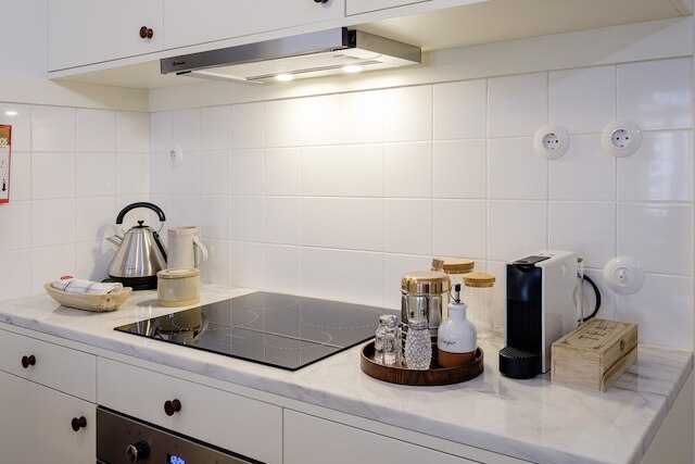 ブティック レンタルズ フロレス プラザ