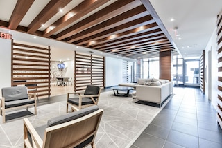 アイスボート テラス ラグジュアリー コンドミニアム