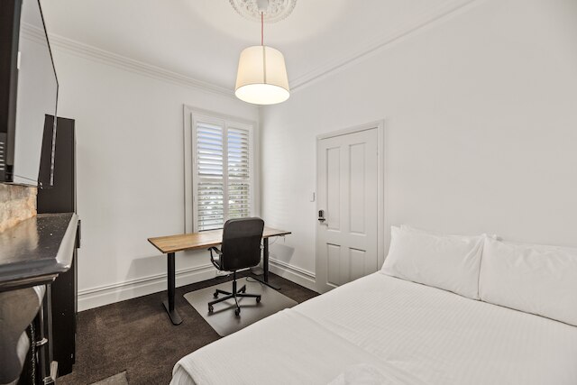 ワーク スリープ ライブ メルボルン