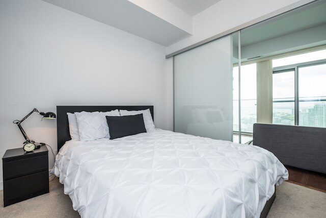 ヨーク ストリート コンドズ タワー 2