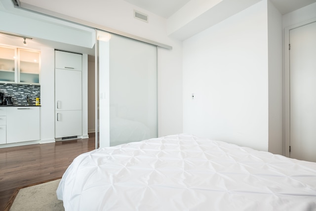 ヨーク ストリート コンドズ タワー 2