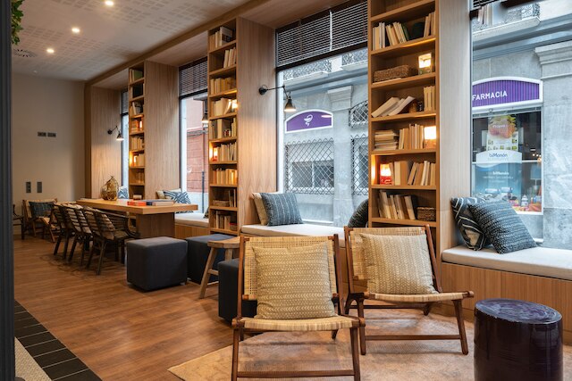 トック ホステル グラナダ