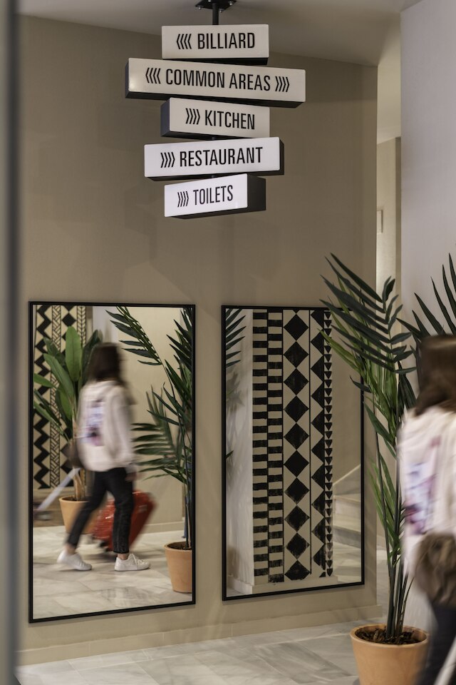 トック ホステル グラナダ