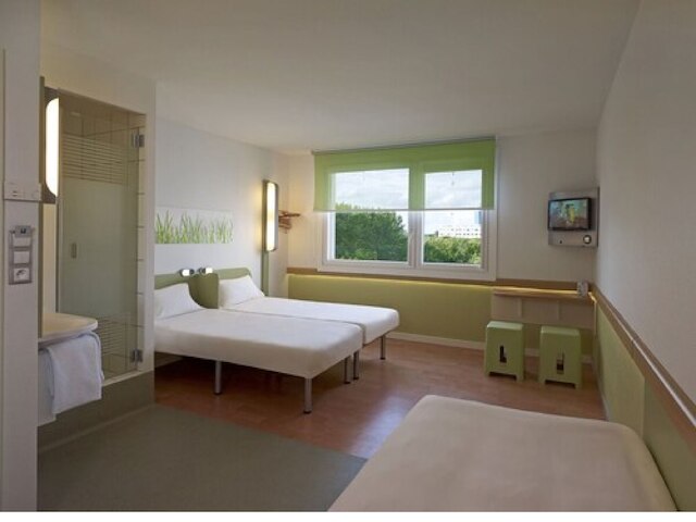 イビス バジェット ワルシャワ ウエスト ステーション