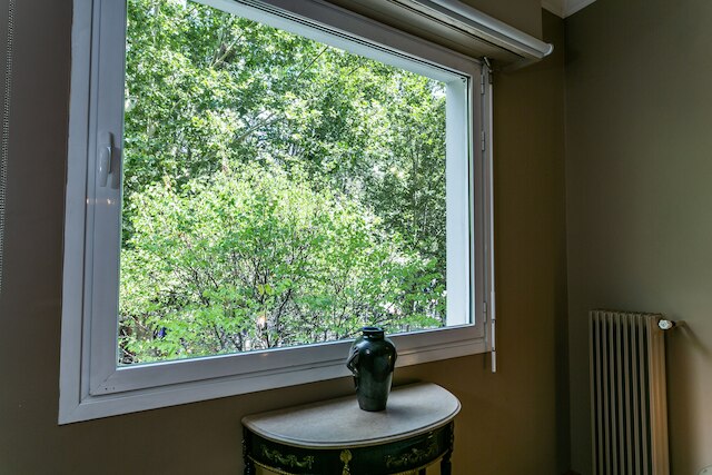 アクロポリス アーバン アパートメンツ