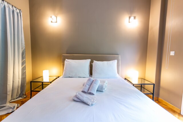 アクロポリス アーバン アパートメンツ