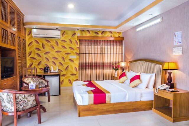 インピアナ ホテル