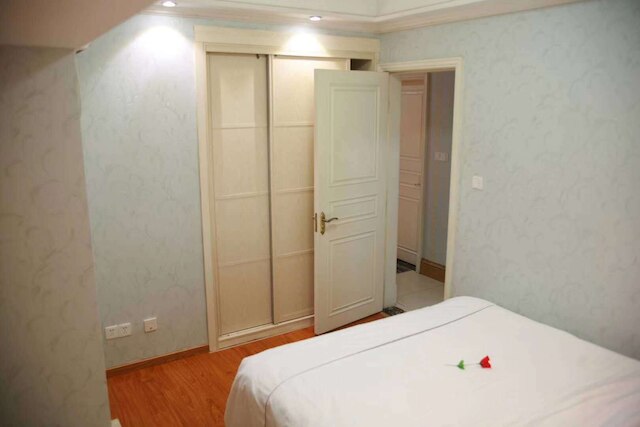 シーシアンジア アパートメント (思想家公寓)