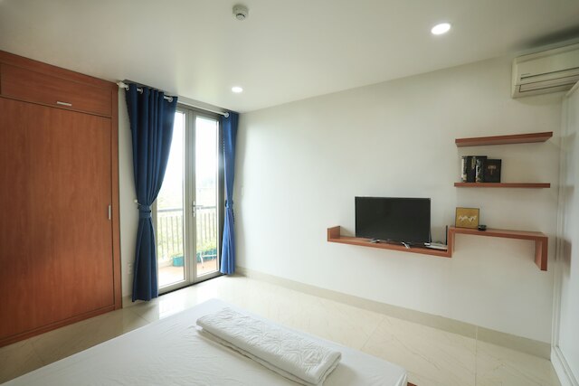 リー アパートメント