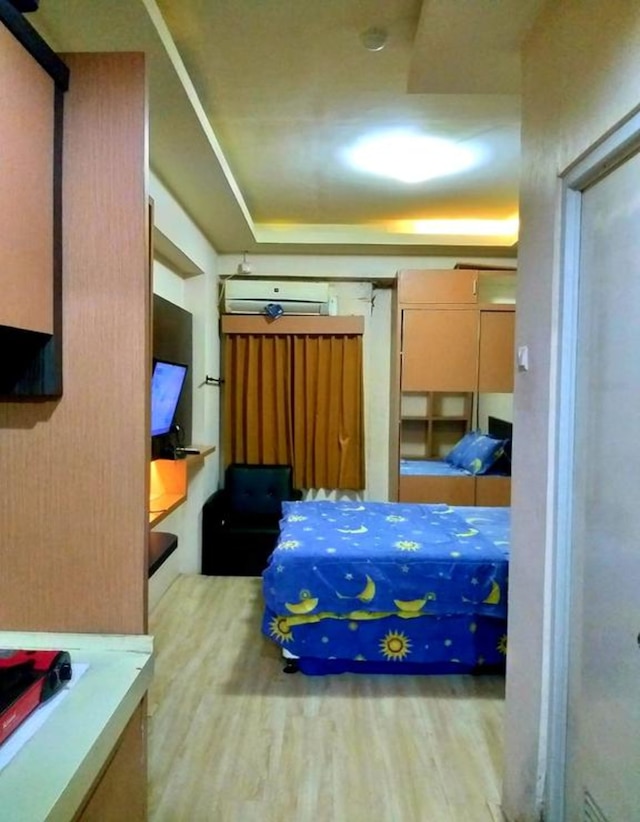 ザ スイーツ メトロ、ファリス プロパティ