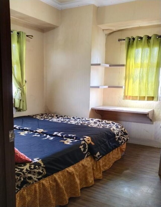 ザ スイーツ メトロ、ファリス プロパティ