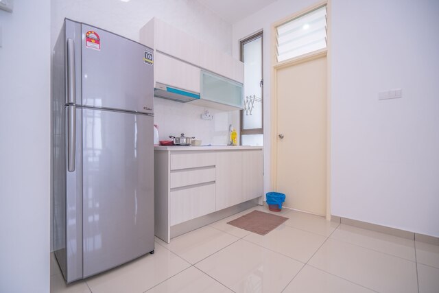 OYO ホーム 89458 アメージング、ベッドルーム 2 室、D サミット