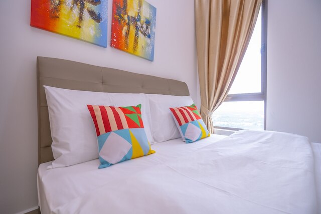 OYO ホーム 89458 アメージング、ベッドルーム 2 室、D サミット