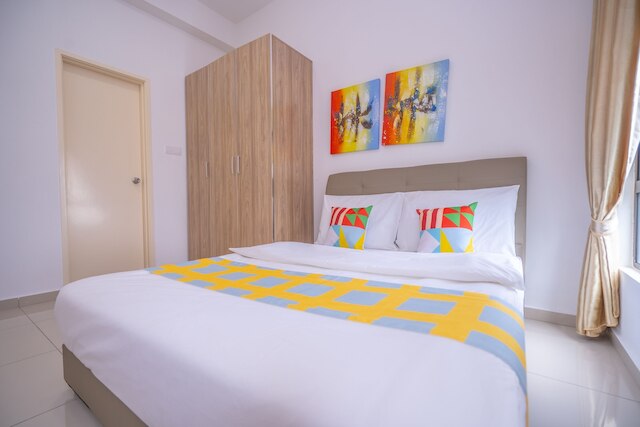 OYO ホーム 89458 アメージング、ベッドルーム 2 室、D サミット