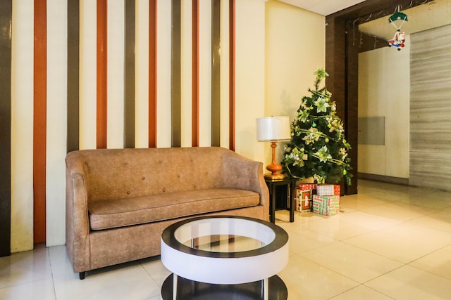 PRS @ ワン パーム ツリー ヴィラ ニア T3 エアポート