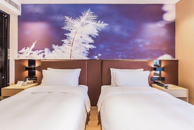 シーマオ ルイ セレクティッド シャンピン ホテル