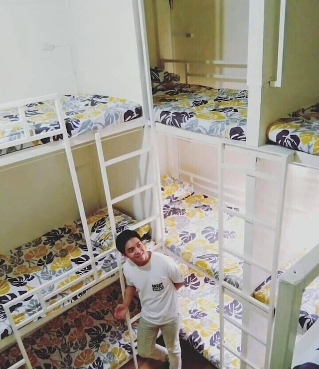 ビー フォース バックパッカーズ