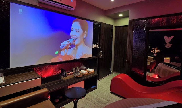 カー タイ ホテル