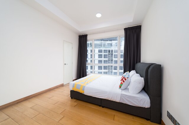 OYO ホーム 89446 アメージング 2 ベッドルーム クレスト