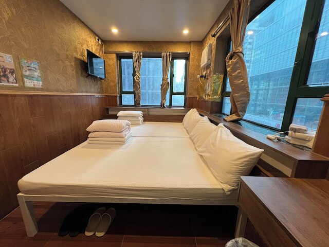 ネイザン ロードにあるホップ イン