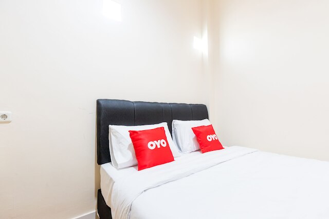 OYO  1435  レジデンス  446