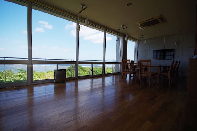 リゾート イン ヴィラ ヤマバレ