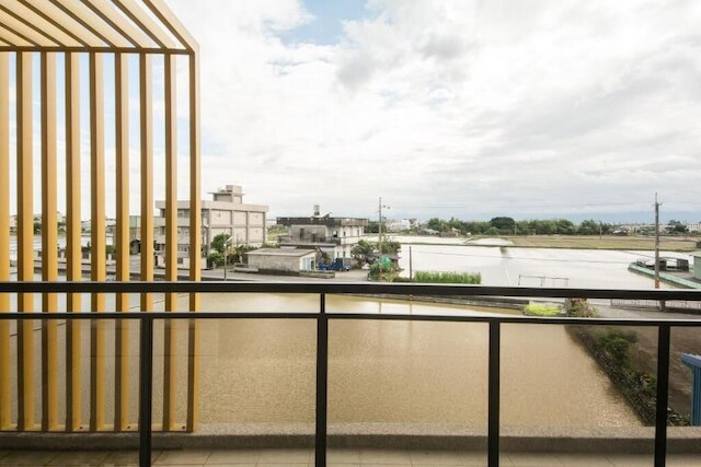 イーラン シャオ ジュー