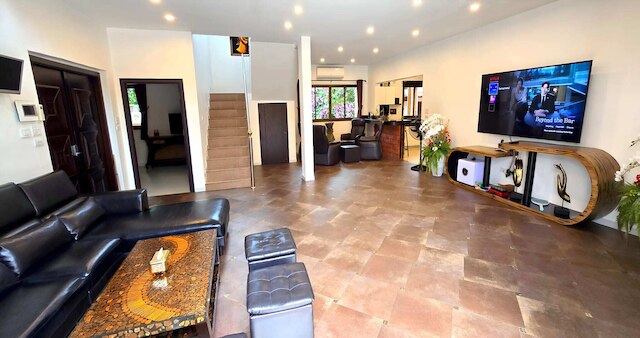 ワウランド ラグジュアリー プール ヴィラ パタヤ ウォーキングストリート - 6 ベッドルームズ