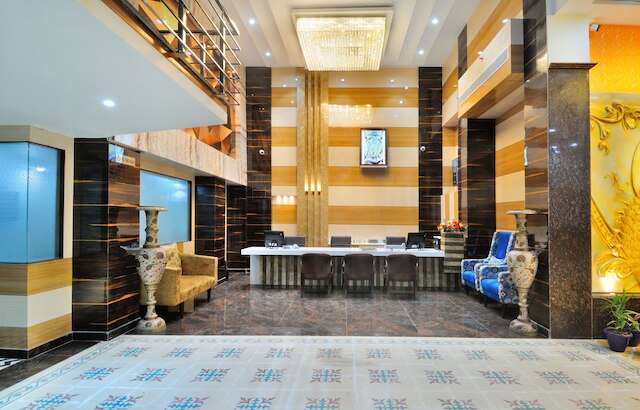 ホテル グランド ウダフ