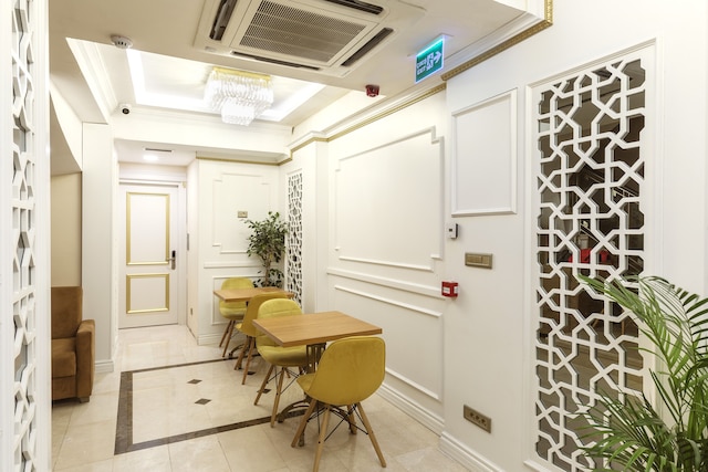 シティ ホール ホテル