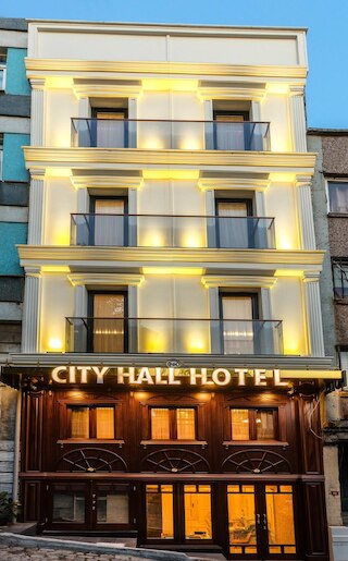 シティ ホール ホテル