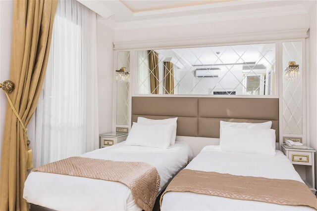 シティ ホール ホテル