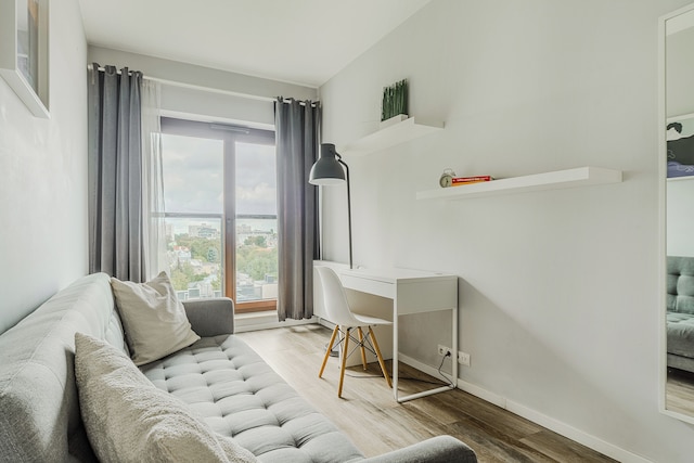 ショートステイポーランド ナルセヴィチャ B77