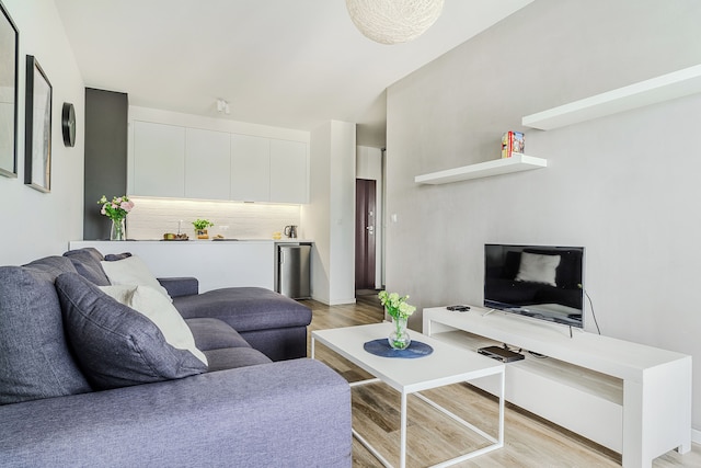 ショートステイポーランド ナルセヴィチャ B77