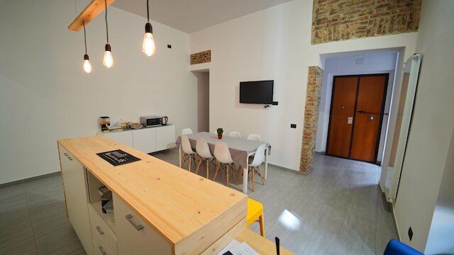 ナポリタン フラット B&B