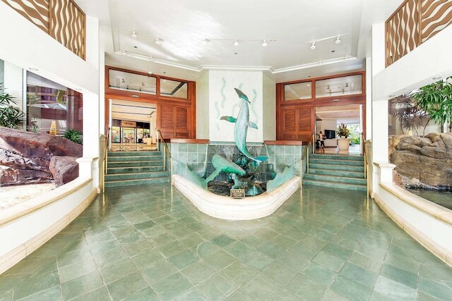 スペーシャス ワン ベッドルーム ハーバービュー コンド アット イリカイ マリーナ ウィズ プライベート バルコニー