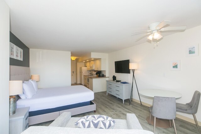 イリカイ マリーナ スタジオ シティビュー コンド ウィズ ファリーエクイップド キッチンズ & フリー ワイファイ