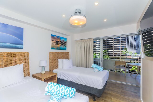 ファリーファニッシュド イリカイ タワー 525 コンド ウィズ フリー ワイファイ、ニア ベスト ワイキキ ビーチズ! バイ レッドオーニング