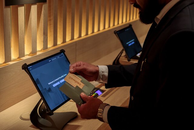 ゼドウェル ピカデリー サーカス