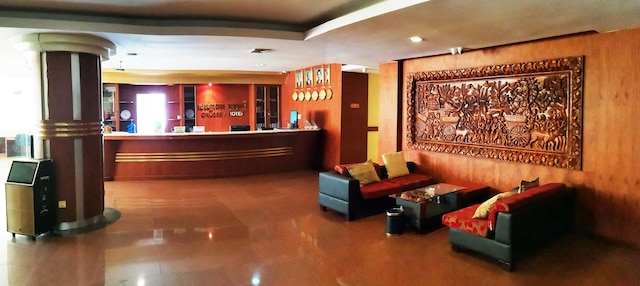 オルセーイ ホテル