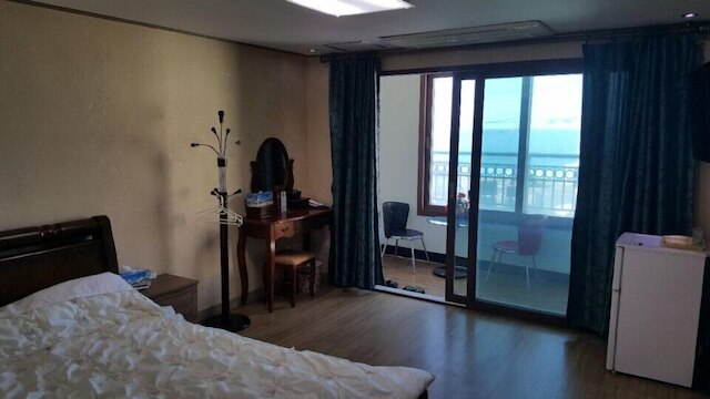 エデン ホステル