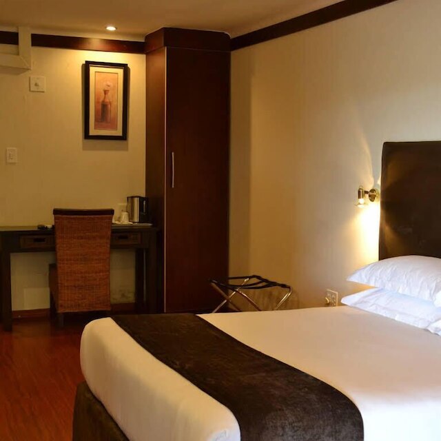 シティ ステイ ウエスト