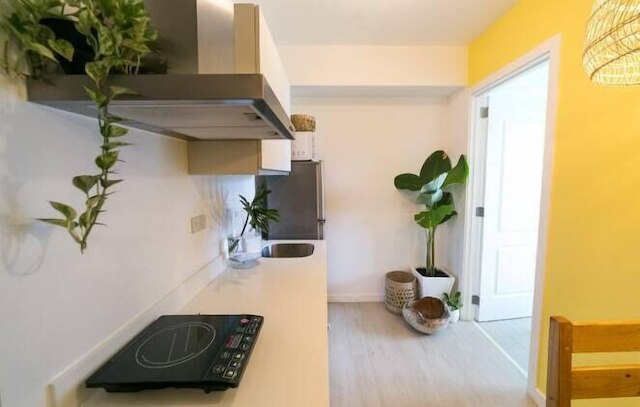 サブリナズ クリブ バイ アズール 2 ベッドルーム ニア エアポート